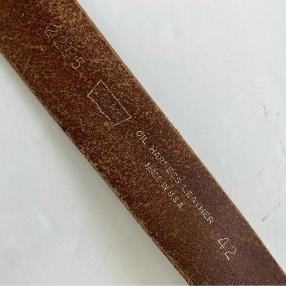 Levi’s Brown Leather‎ Belt 42